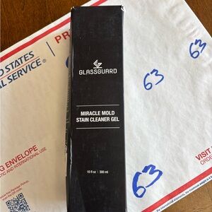 GlassGuard Miracle Mold Stain Cleaner Gel